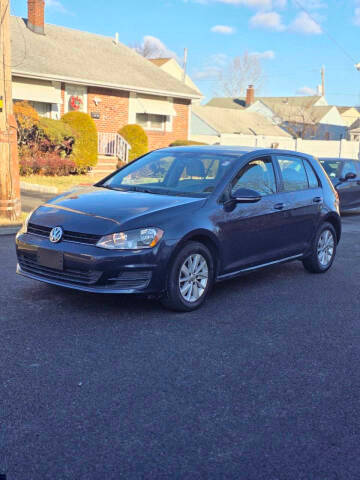 2016 Volkswagen Golf TSI S FWD photo