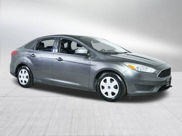 2016 Ford Focus S FWD photo