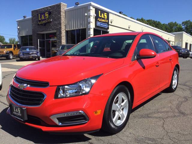 2016 Chevrolet Cruze LT FWD photo