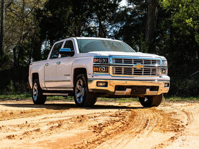 2015 Chevrolet Silverado 1500 LTZ 4WD photo