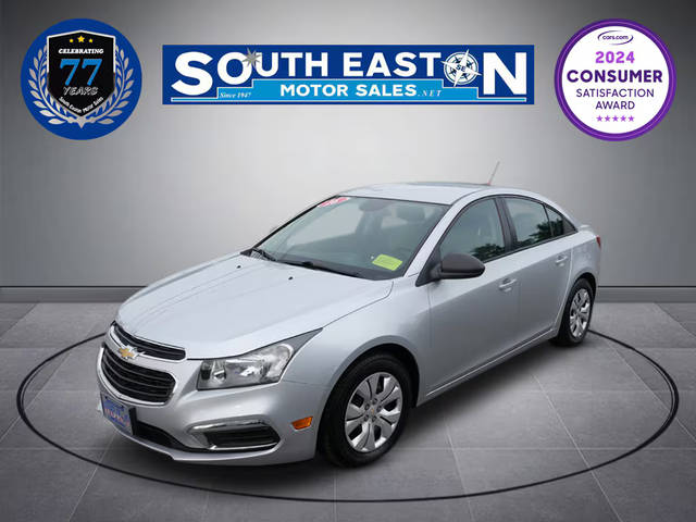 2016 Chevrolet Cruze LS FWD photo