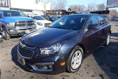 2016 Chevrolet Cruze LT FWD photo