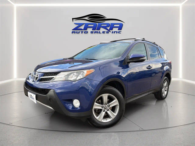 2015 Toyota RAV4 XLE AWD photo