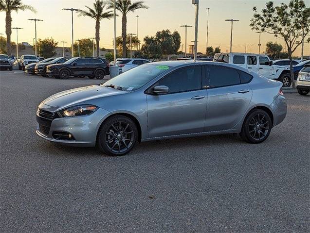 2016 Dodge Dart SXT FWD photo