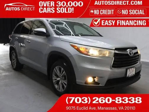 2016 Toyota Highlander LE Plus AWD photo
