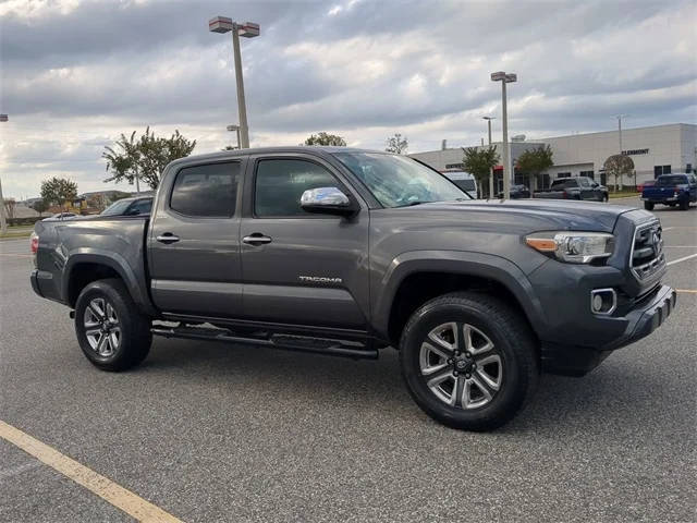 2016 Toyota Tacoma Limited 4WD photo