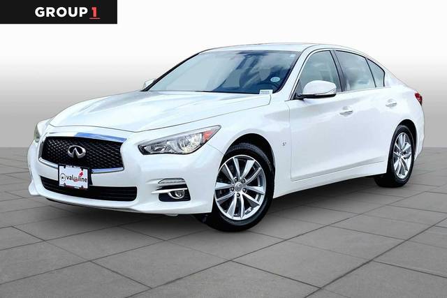 2015 Infiniti Q50 Premium AWD photo
