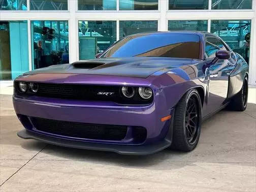 2016 Dodge Challenger SRT Hellcat RWD photo