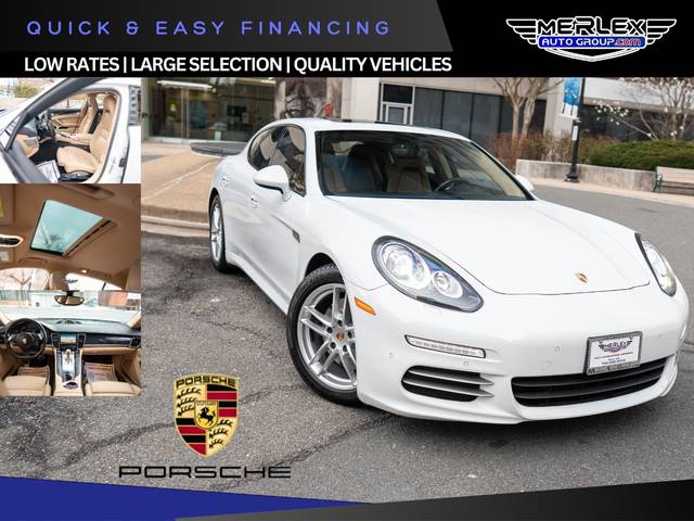 2016 Porsche Panamera 4 Edition AWD photo