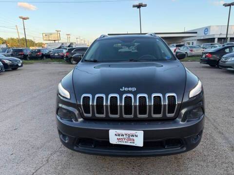 2016 Jeep Cherokee Latitude 4WD photo