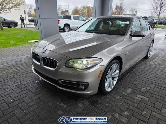 2016 BMW 5 Series 535i RWD photo