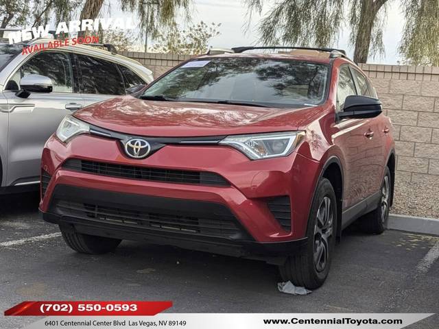 2016 Toyota RAV4 LE FWD photo