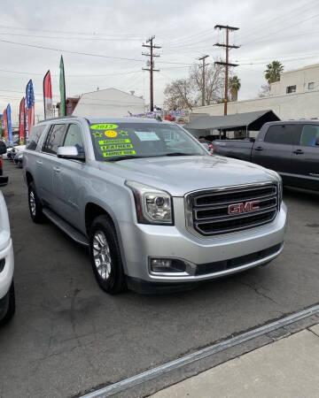 2015 GMC Yukon XL SLT RWD photo