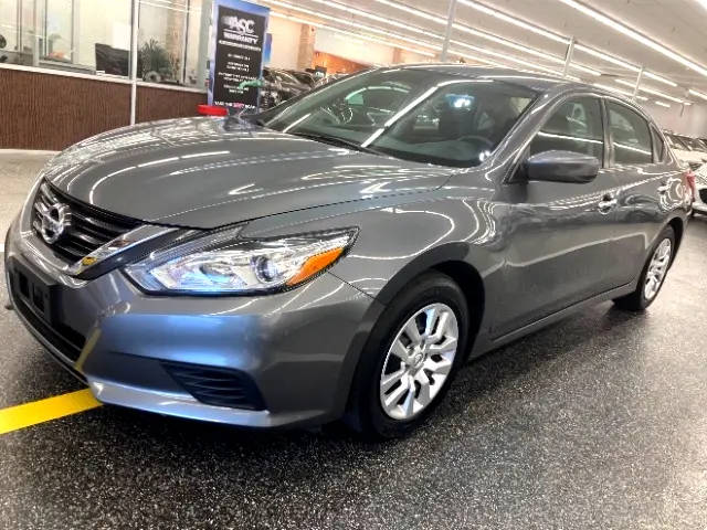 2016 Nissan Altima 2.5 S FWD photo