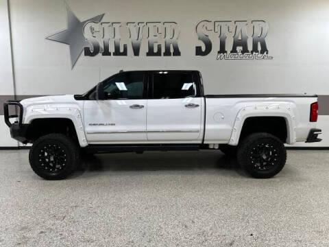 2015 GMC Sierra 2500HD Denali 4WD photo