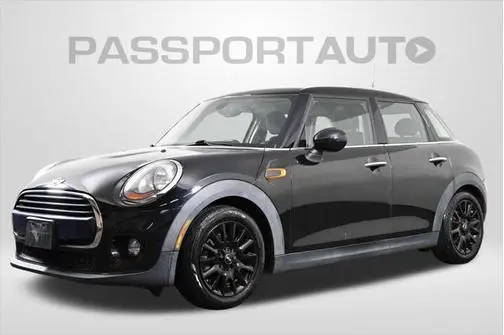 2016 MINI Hardtop 4 Door FWD photo
