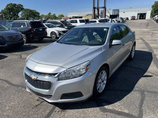 2015 Chevrolet Malibu LT FWD photo