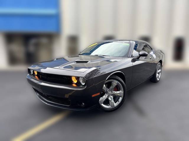 2016 Dodge Challenger R/T Plus RWD photo