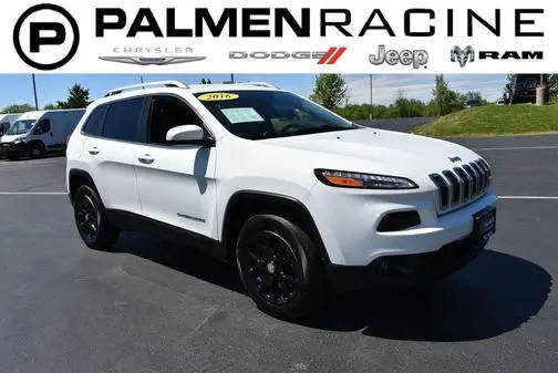 2016 Jeep Cherokee Latitude 4WD photo