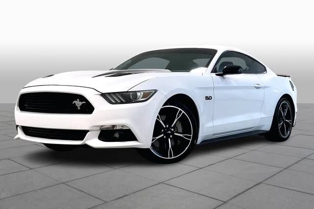 2016 Ford Mustang GT Premium RWD photo