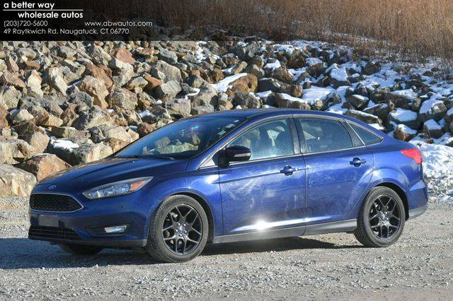 2016 Ford Focus SE FWD photo