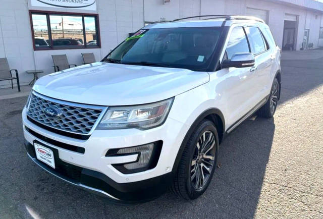 2016 Ford Explorer Platinum 4WD photo