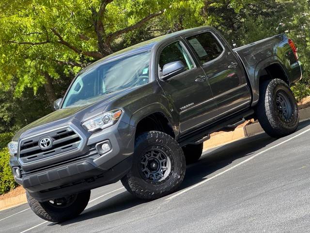 2016 Toyota Tacoma SR5 RWD photo