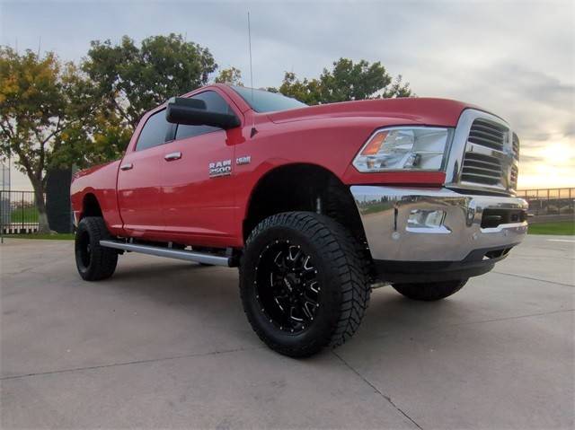 2016 Ram 2500 Big Horn 4WD photo