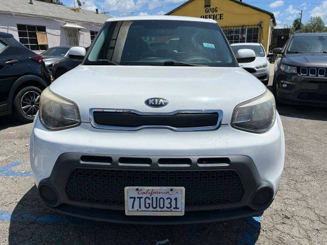 2016 Kia Soul Base FWD photo