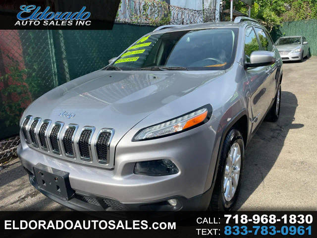 2016 Jeep Cherokee Latitude 4WD photo