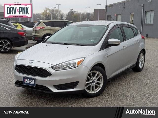 2016 Ford Focus SE FWD photo