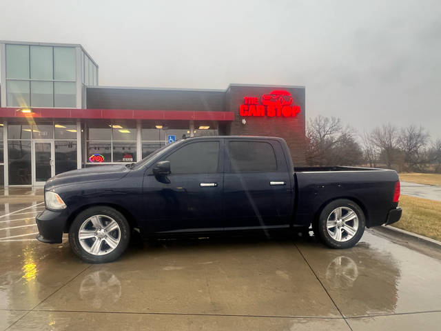 2016 Ram 1500 Big Horn 4WD photo