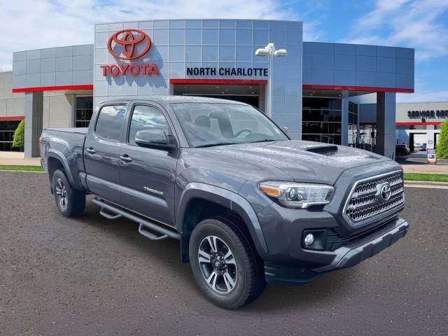 2016 Toyota Tacoma TRD Sport RWD photo