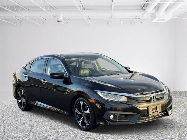 2016 Honda Civic Touring FWD photo