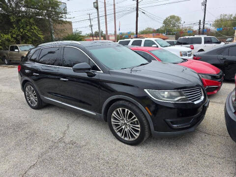 2016 Lincoln MKX Reserve FWD photo