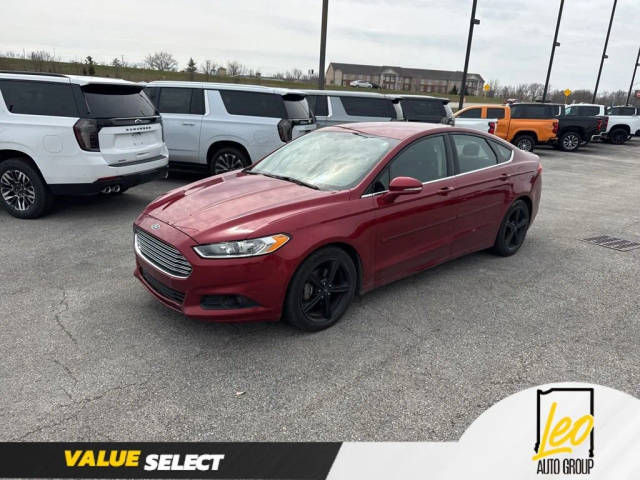 2016 Ford Fusion SE FWD photo