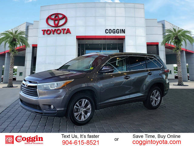 2015 Toyota Highlander XLE FWD photo