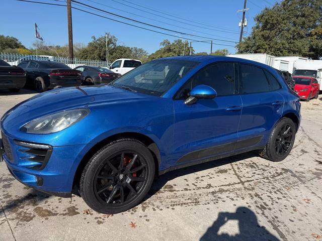 2016 Porsche Macan S AWD photo