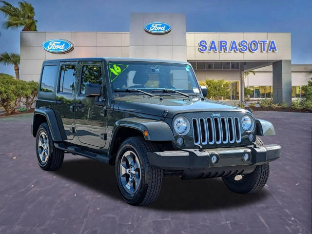 2016 Jeep Wrangler Unlimited Sahara 4WD photo