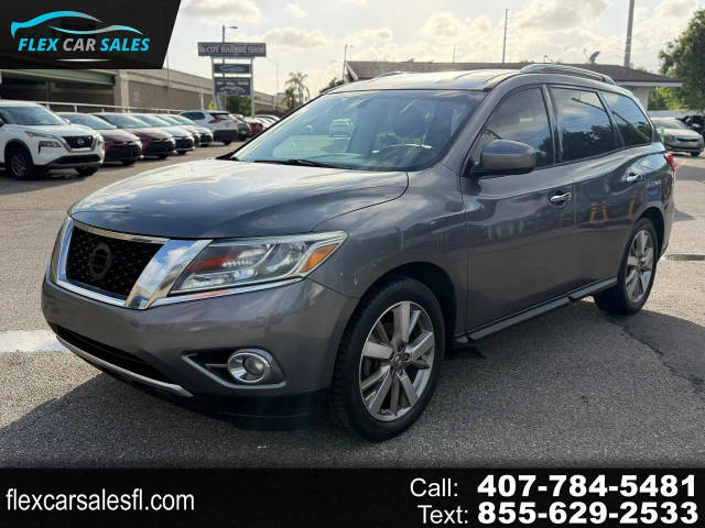 2015 Nissan Pathfinder SV FWD photo