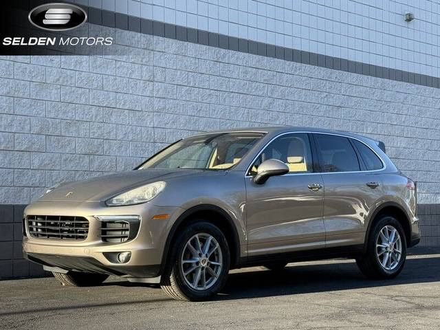 2016 Porsche Cayenne AWD photo
