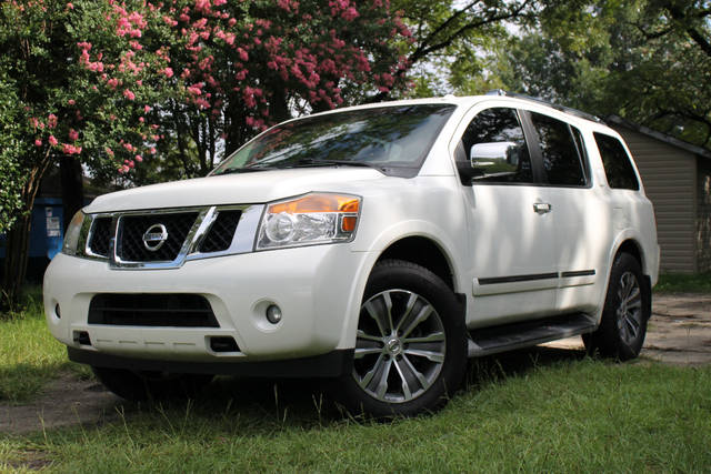 2015 Nissan Armada SL 4WD photo