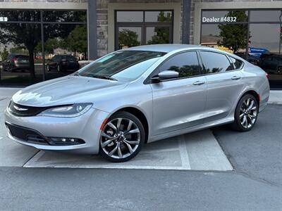 2016 Chrysler 200 S FWD photo