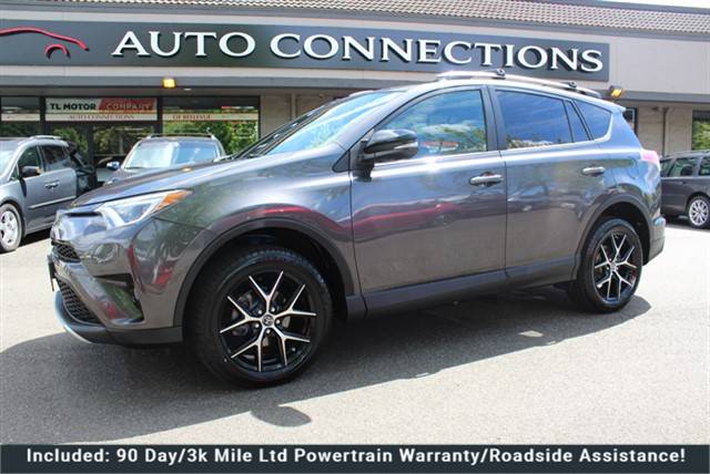 2016 Toyota RAV4 SE AWD photo