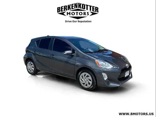 2016 Toyota Prius c Two FWD photo