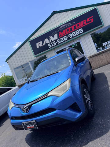 2016 Toyota RAV4 LE AWD photo