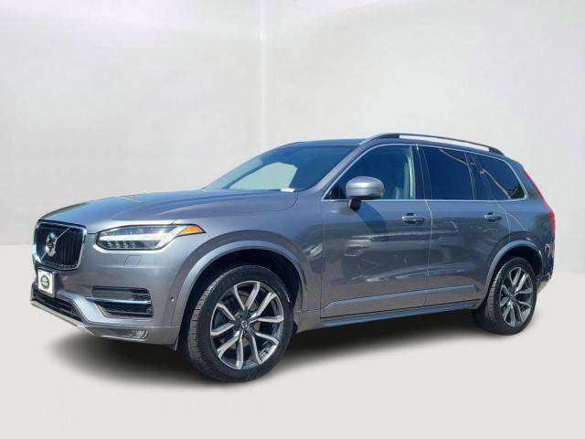 2016 Volvo XC90 T6 Momentum AWD photo