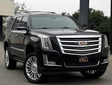 2016 Cadillac Escalade Platinum 4WD photo