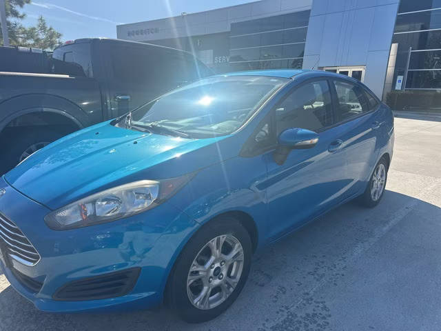 2016 Ford Fiesta SE FWD photo