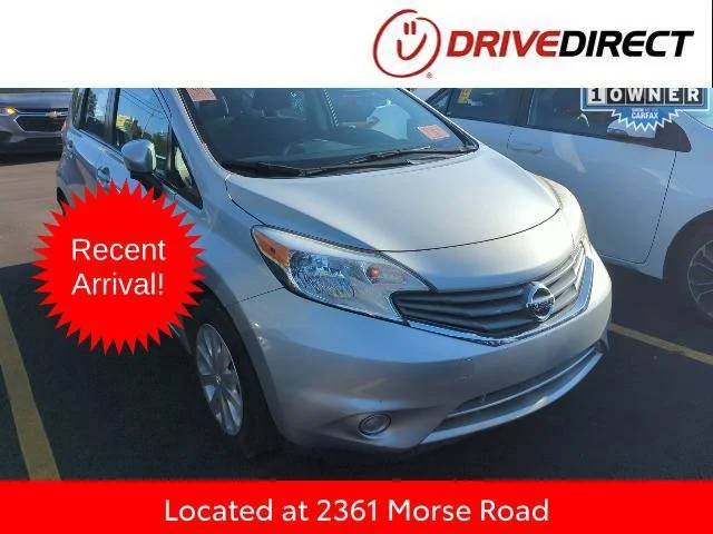 2016 Nissan Versa Note SV FWD photo